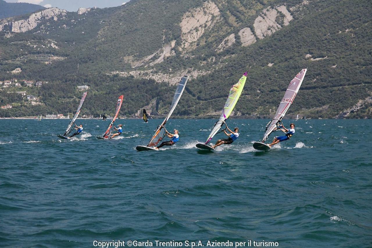 Club Nautico - Phoenix Studio Lake View Riva del Garda Eksteriør billede